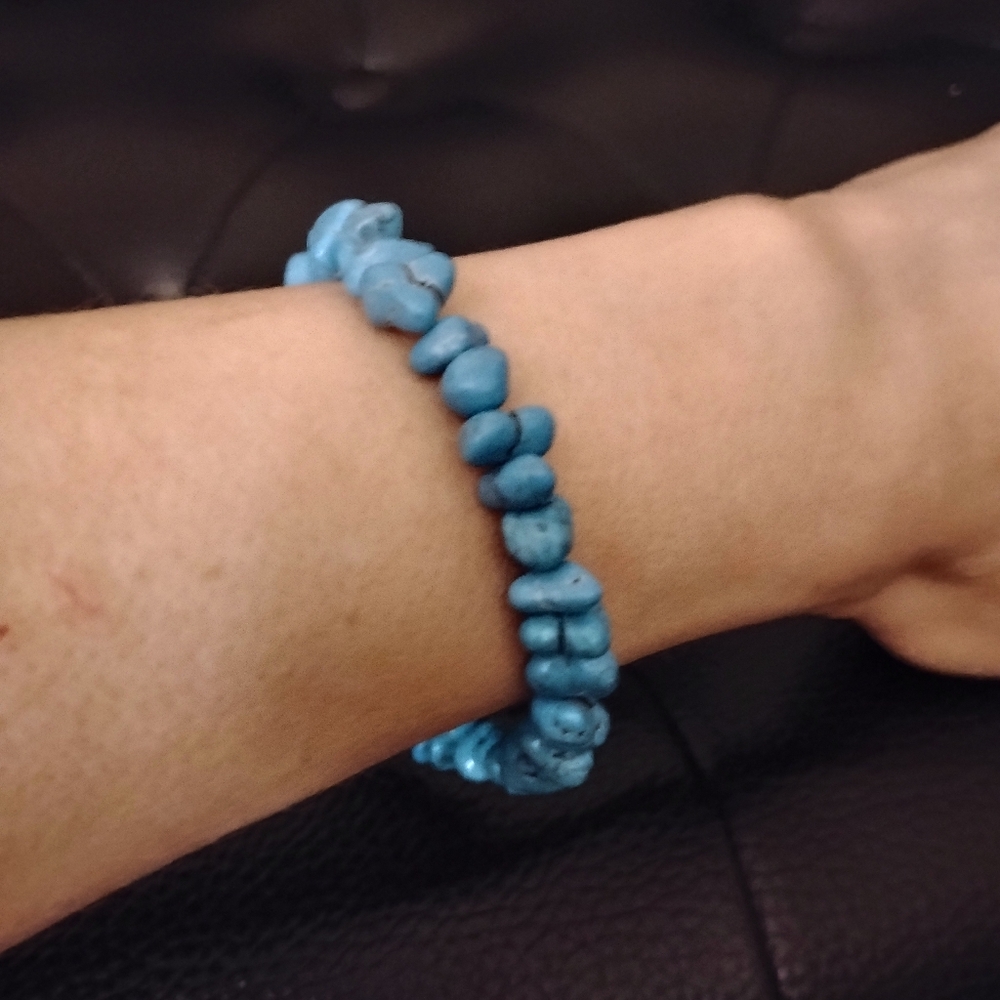 Blue Beaded Coated Stones Bracelet Screwing Fastener